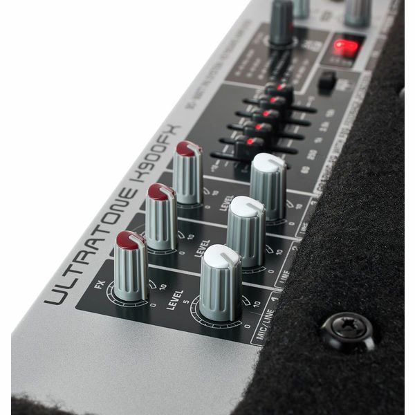 Behringer K900FX – United States