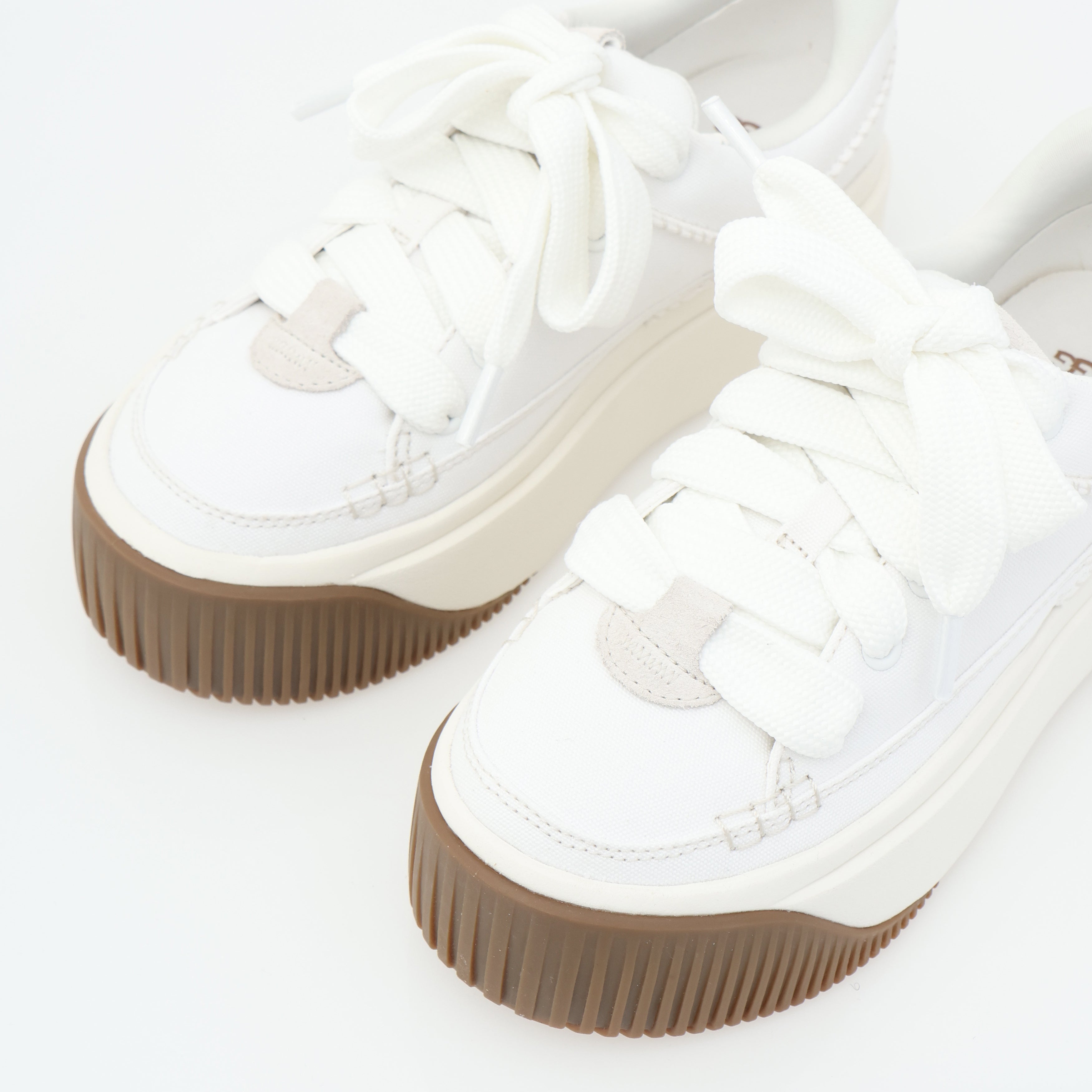 W EZ-DUZZIT ESSENTIAL LACE UP – TIME AFTER TIME