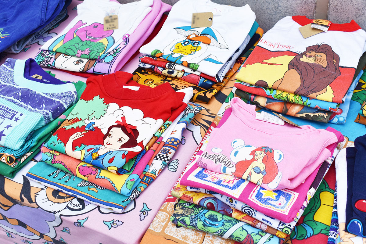 下北沢でフリマサイトでも販売中のヴィンテージ子供服を買取・販売して