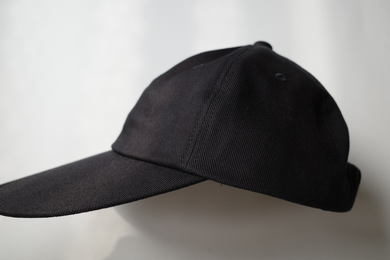 mister it. Moi-cap-misterit・black - tity
