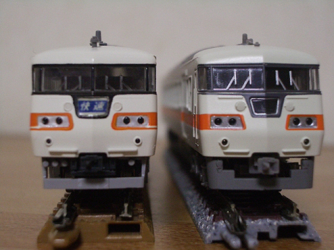 模型 マイクロエース117系新JR東海色入線: TOMOの鉄日誌