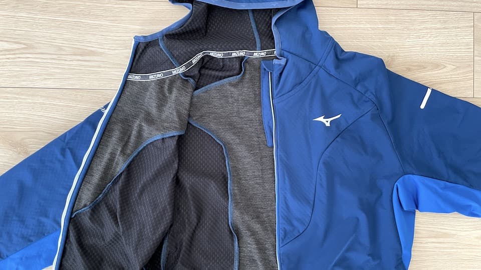 レビュー】Mizuno ブレスサーモ ハイブリッド フーディ｜ともらん！