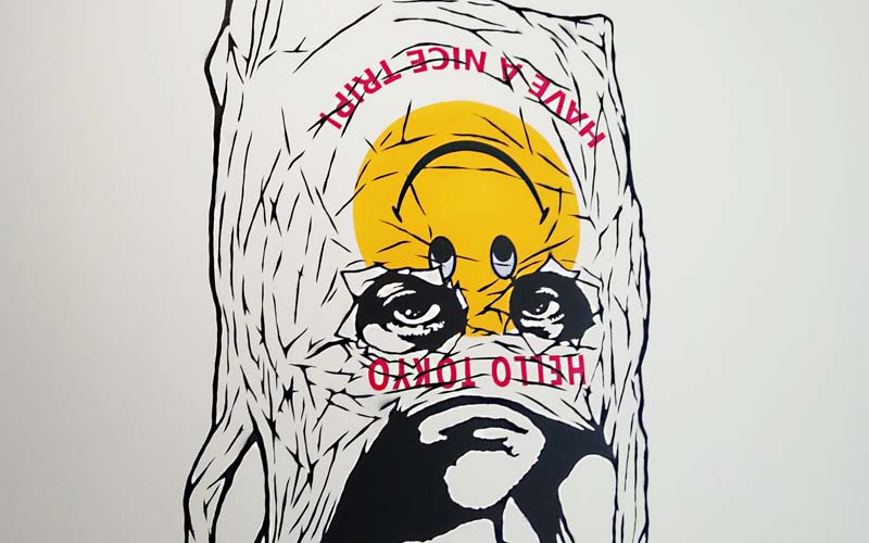 ストリートアーティスト hykrxの個展「HYKRX SOLO EXHIBITION」へ