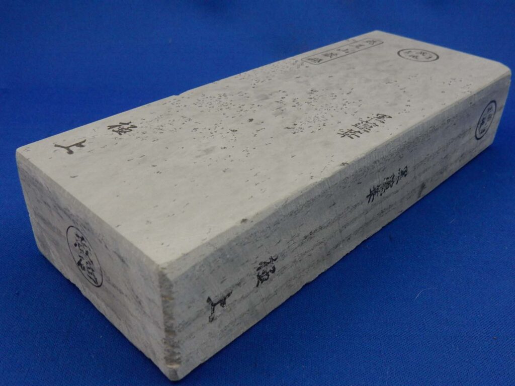 黒蓮華 | 天然砥石採掘・販売 砥取家（ととりや）【京都・亀岡】