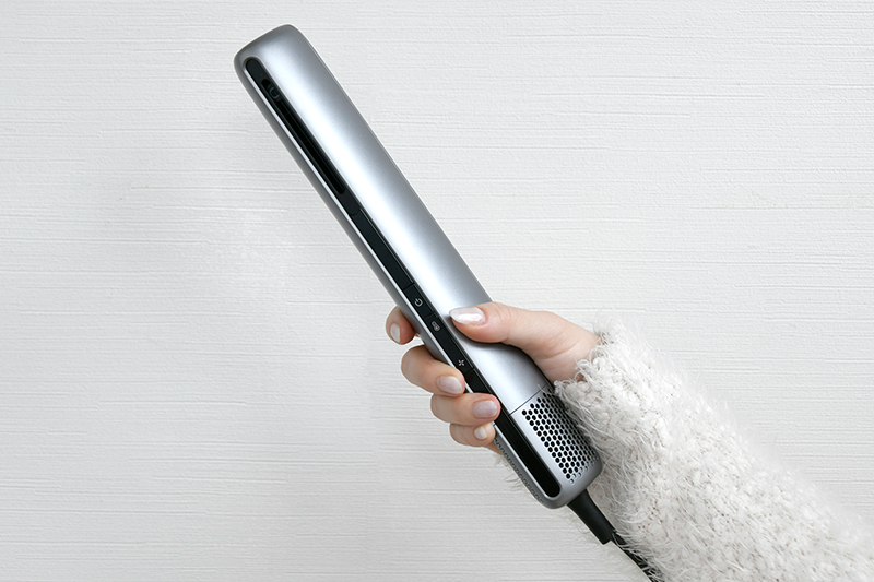 未来型ドライヤー!?風量抜群！斬新なデザインで話題のノーエンドの