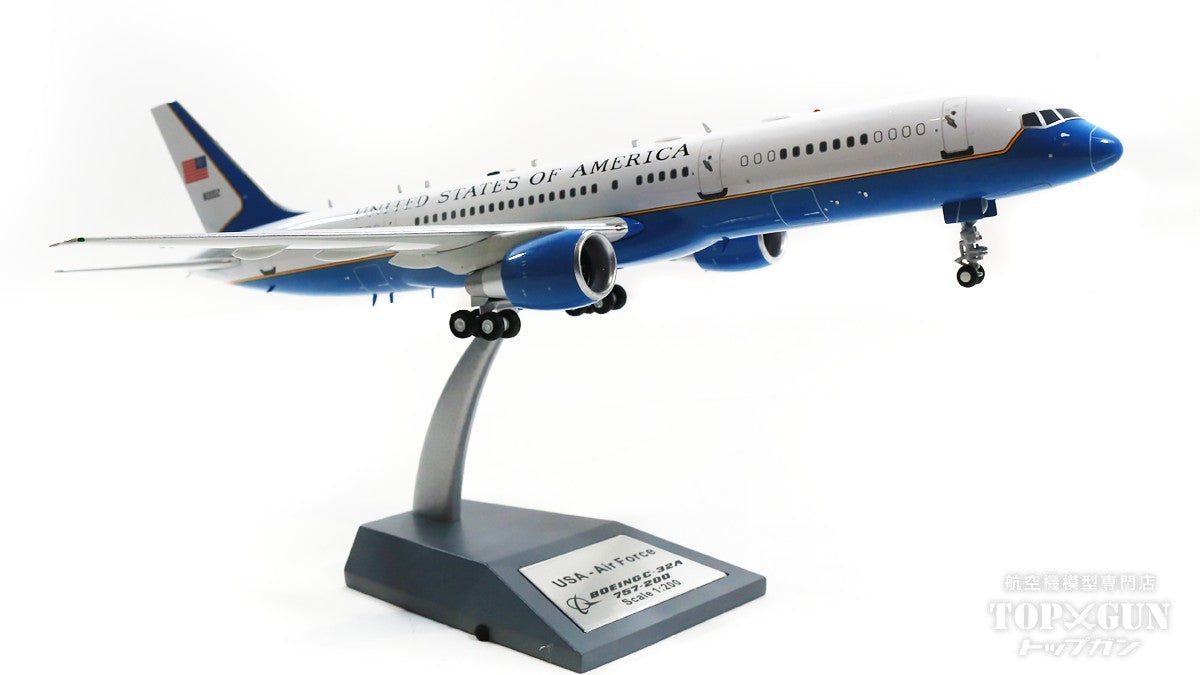 InFlight200 C-32A (757-200) アメリカ空軍 98-0002 1/200 [IFC32USA03]