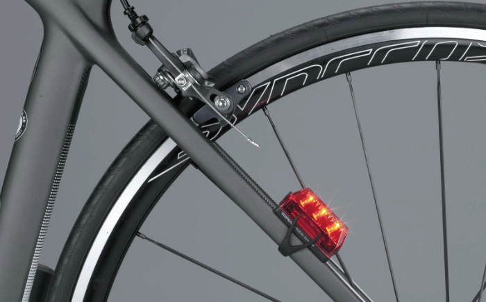 自転車用テールライト｜トピーク - REDLITE® AERO USB