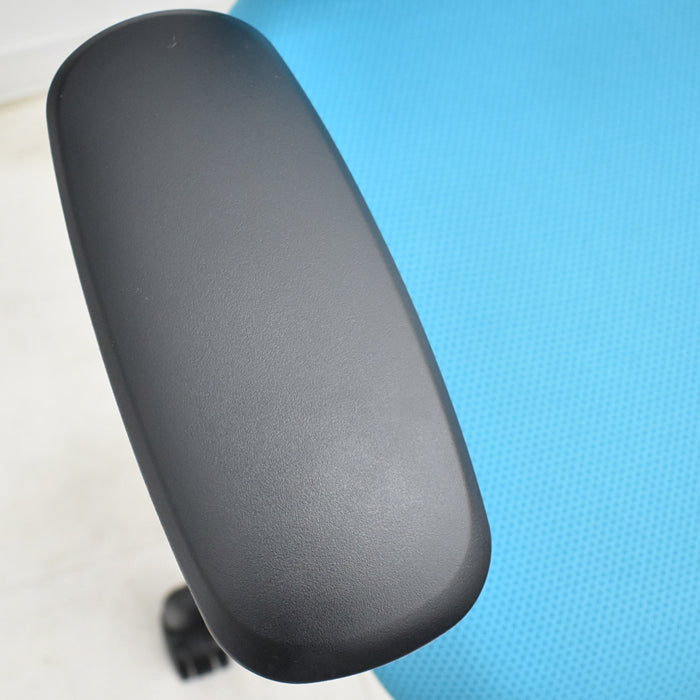 中古】オカムラ シルフィー ローバック 固定肘 バックカーブアジャスト