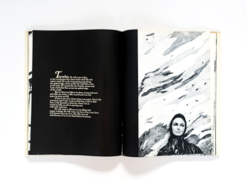 古書古本 Totodo: Sam Haskins: November Girl [First Edition] （The