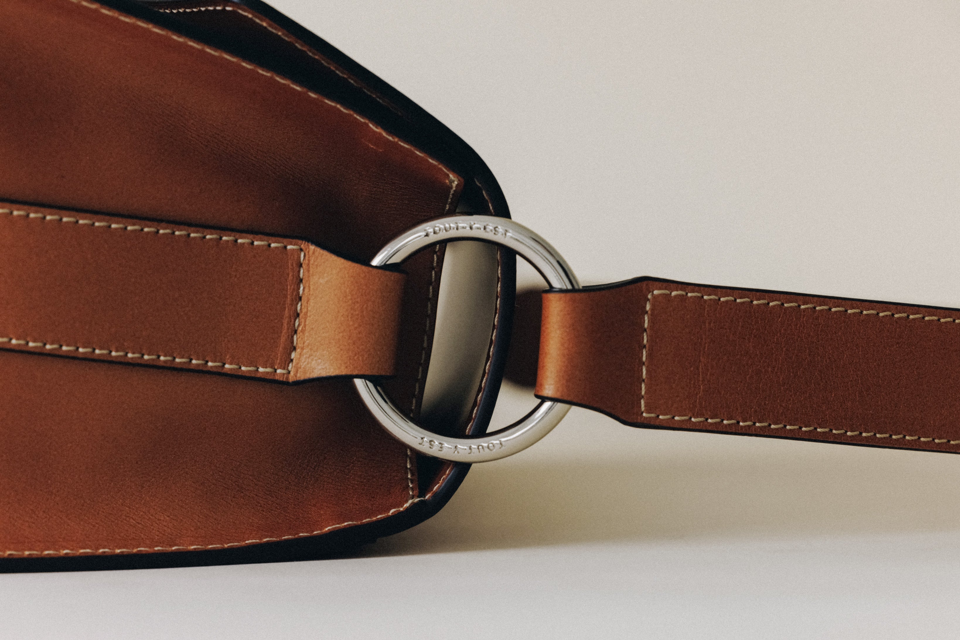 SAC POULIE TAN – TOUT Y EST JP