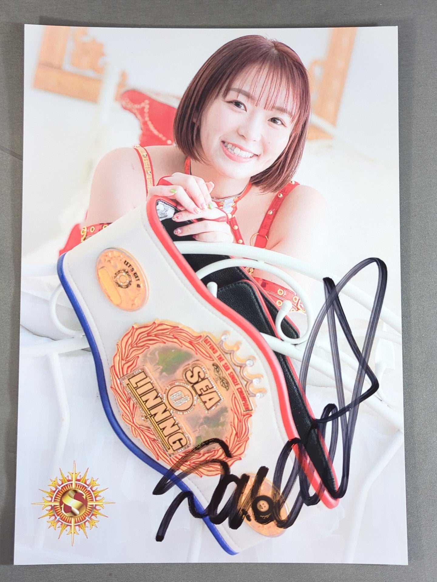 Sareee 直筆サイン入り ポートレート(E-7) – 闘道館