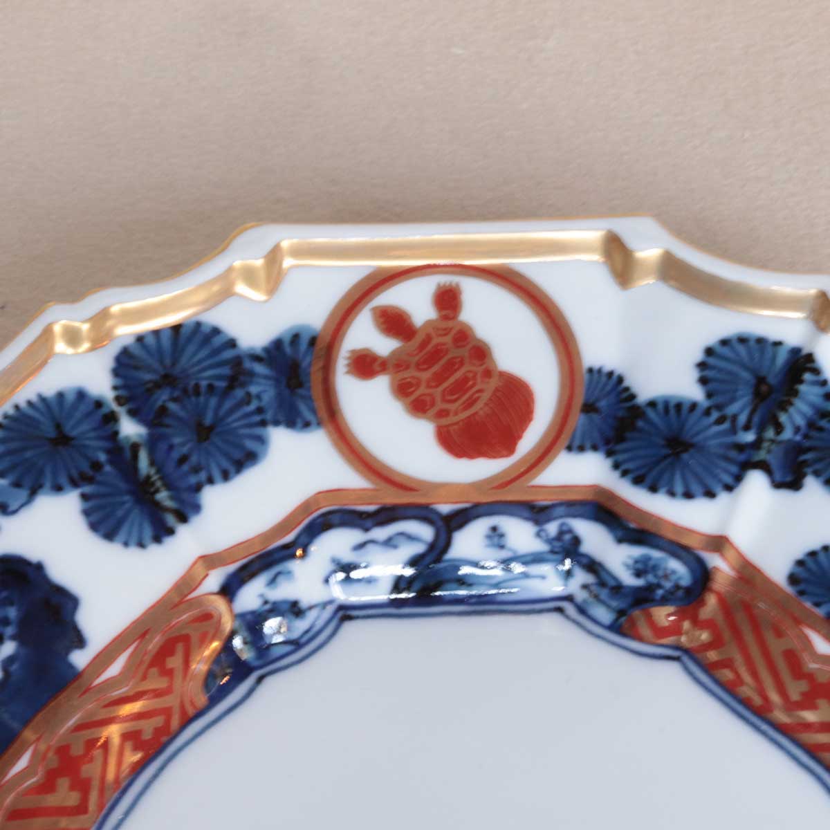 染錦松梅鶴輪花 7寸皿