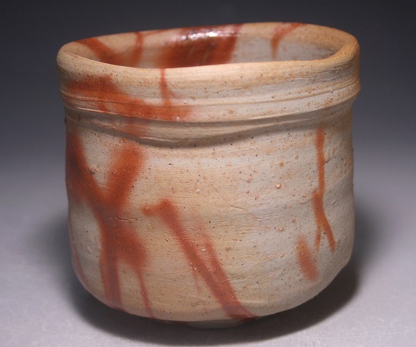 山本陶秀 作 「備前緋襷筒茶碗」 ～備前焼専門卸小売店 川口陶楽苑～