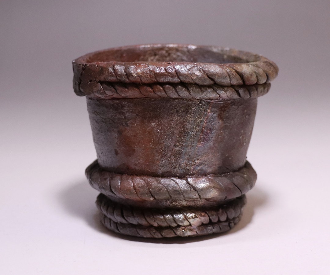 原田拾六 作 「火襷小徳利」 ～備前焼専門卸小売店 川口陶楽苑～