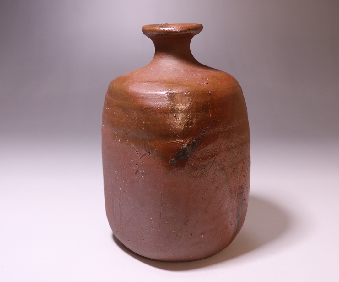 伊勢崎 満 作 「備前徳利」 ～備前焼専門卸小売店 川口陶楽苑～