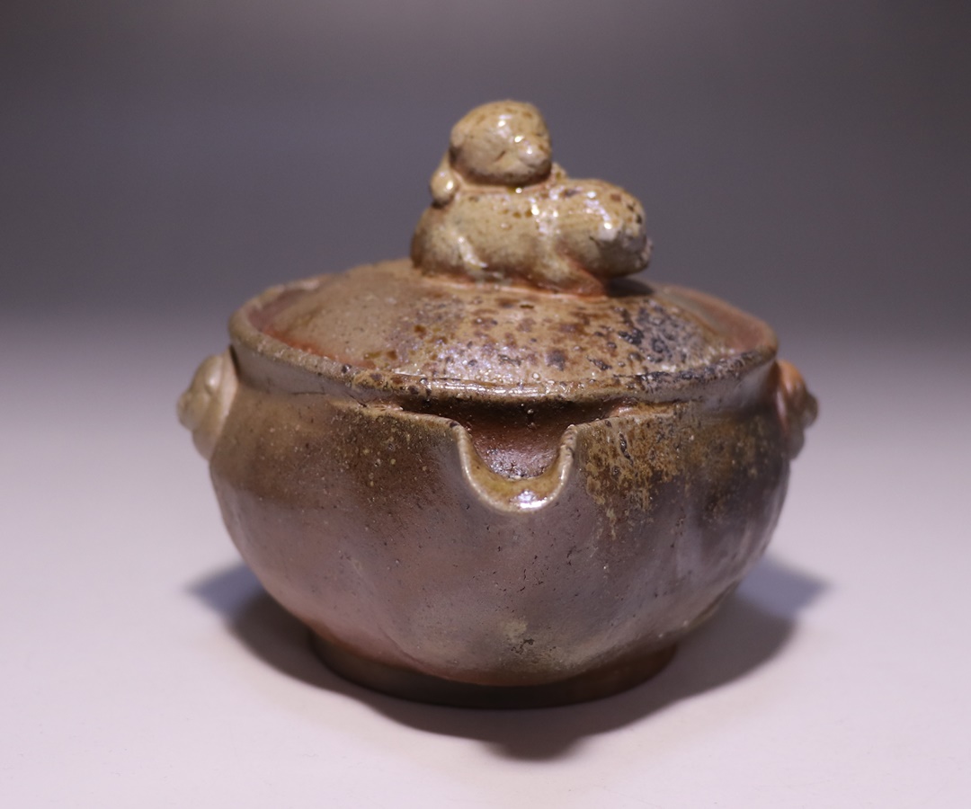 中原幸治 作 「備前双子犬宝瓶」 ～備前焼専門卸小売店 川口陶楽苑～