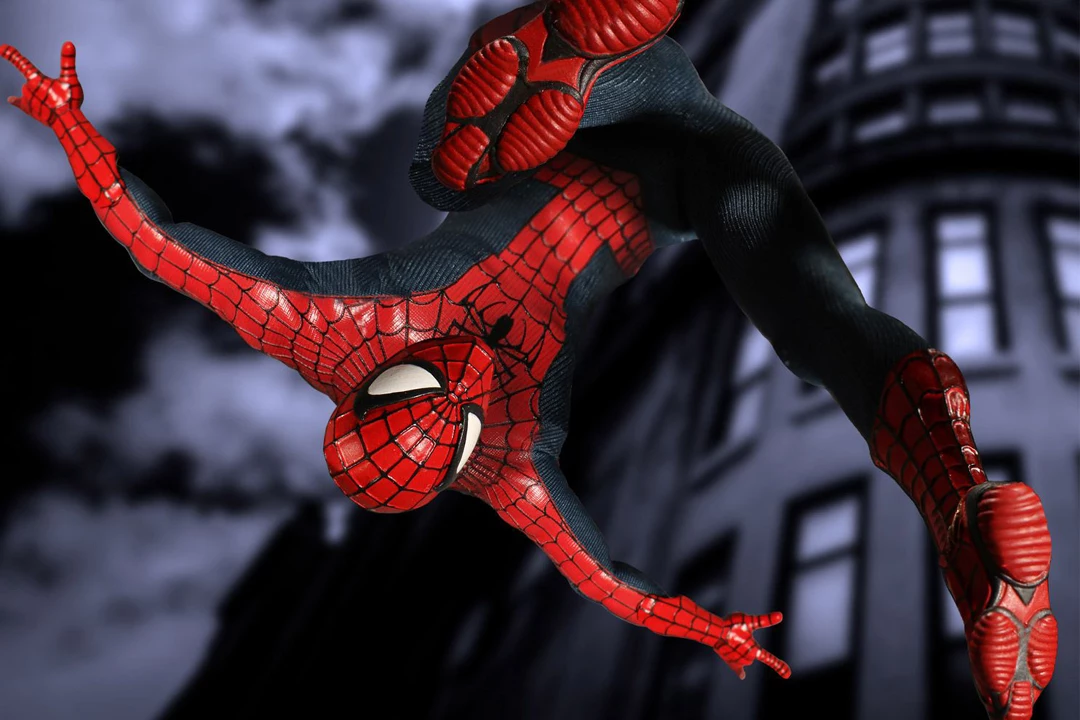 mezco-spiderman.jpg