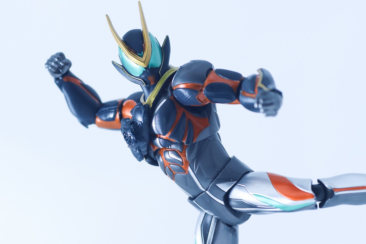 S.H.フィギュアーツ 仮面ライダーオーズ シャウタコンボ レビュー