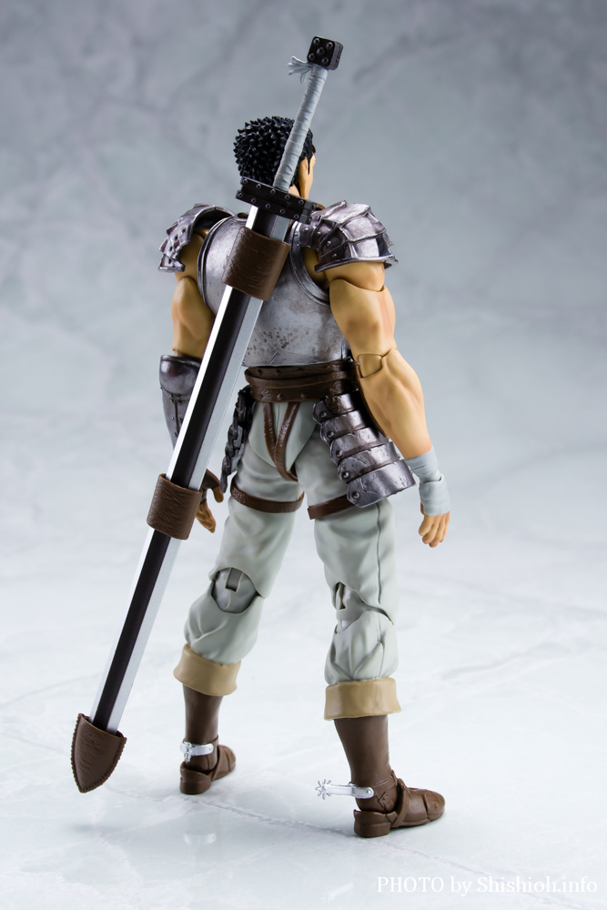 レビュー】S.H.Figuarts ガッツ（鷹の団）