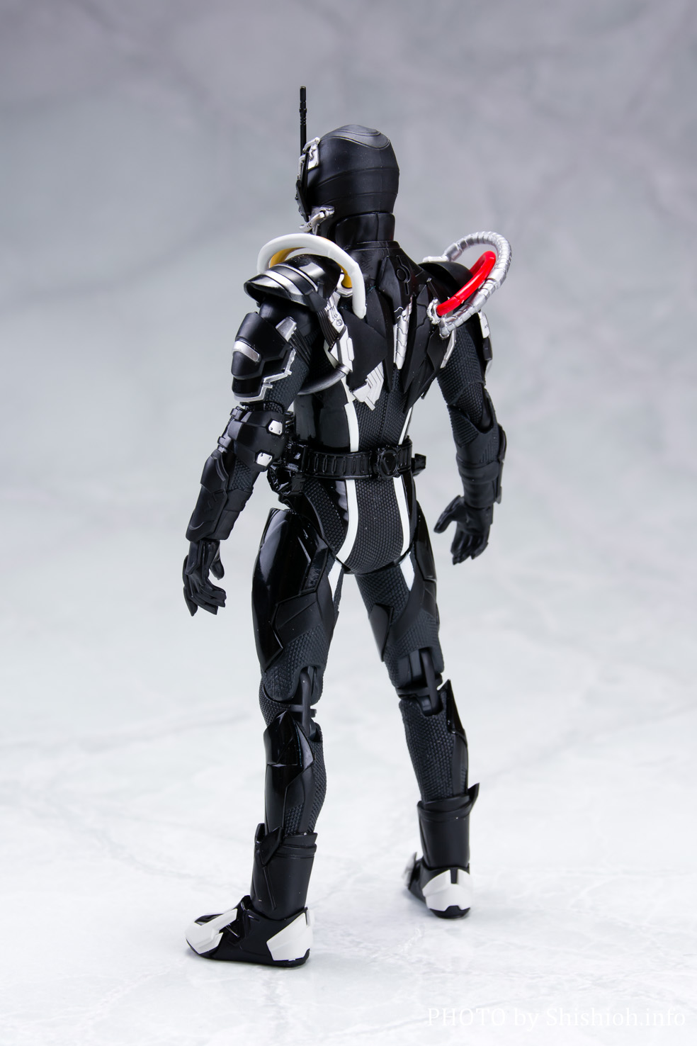 レビュー】S.H.Figuarts 仮面ライダーアークゼロ＆アークエフェクト