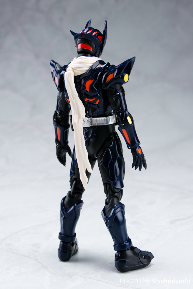 徹底レビュー】S.H.Figuarts 仮面ライダードレッド零式