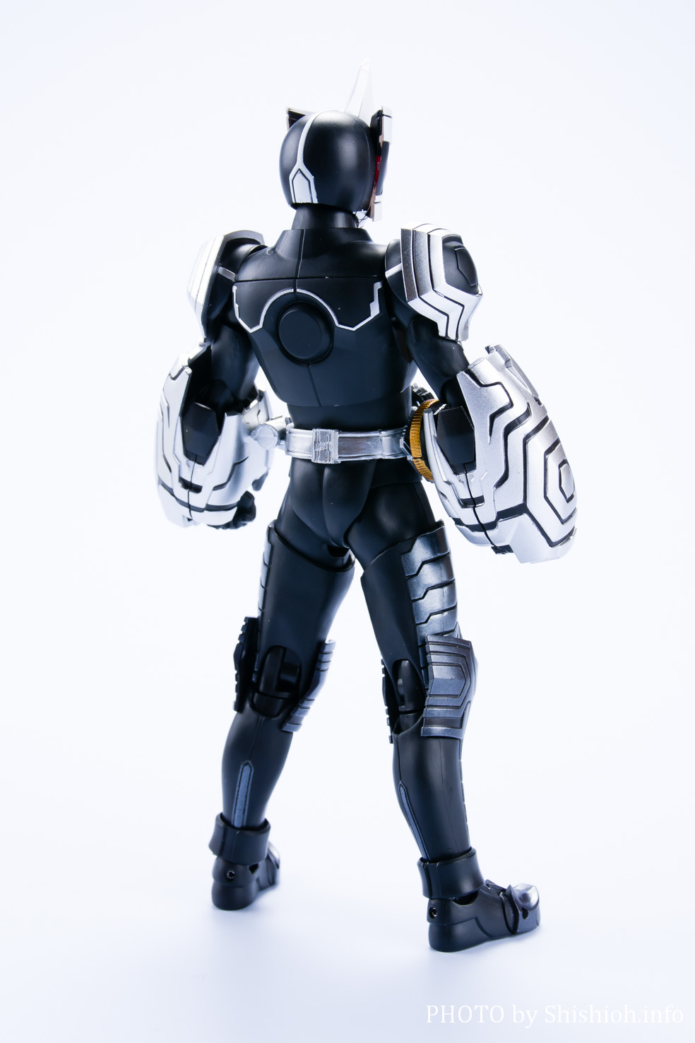 ラス1】真骨彫製法 仮面ライダーオーズ サゴーゾコンボ S.H.Figuarts
