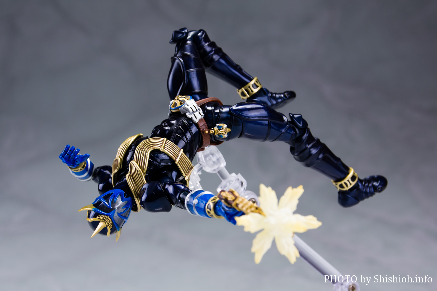 レビュー】S.H.Figuarts（真骨彫製法） 仮面ライダー威吹鬼