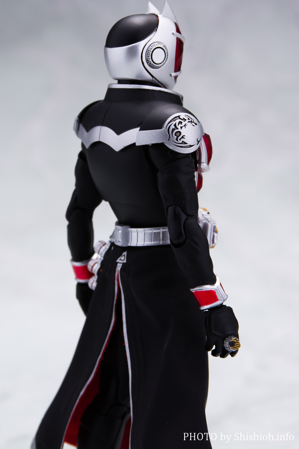 レビュー】 S.H.Figuarts（真骨彫製法） 仮面ライダーウィザード