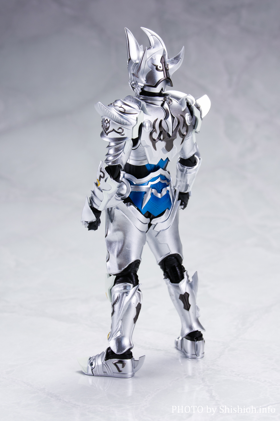 レビュー】 S.H.Figuarts（真骨彫製法） 銀牙騎士ゼロ