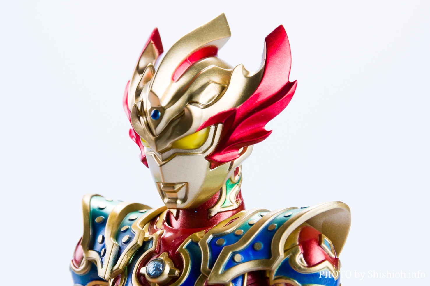 レビュー】S.H.Figuarts ウルトラマンタイガ トライストリウムレインボー