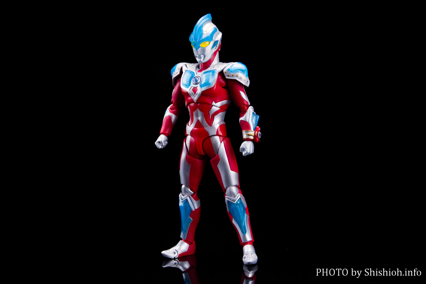 レビュー】 S.H.Figuarts ウルトラマンギンガストリウム
