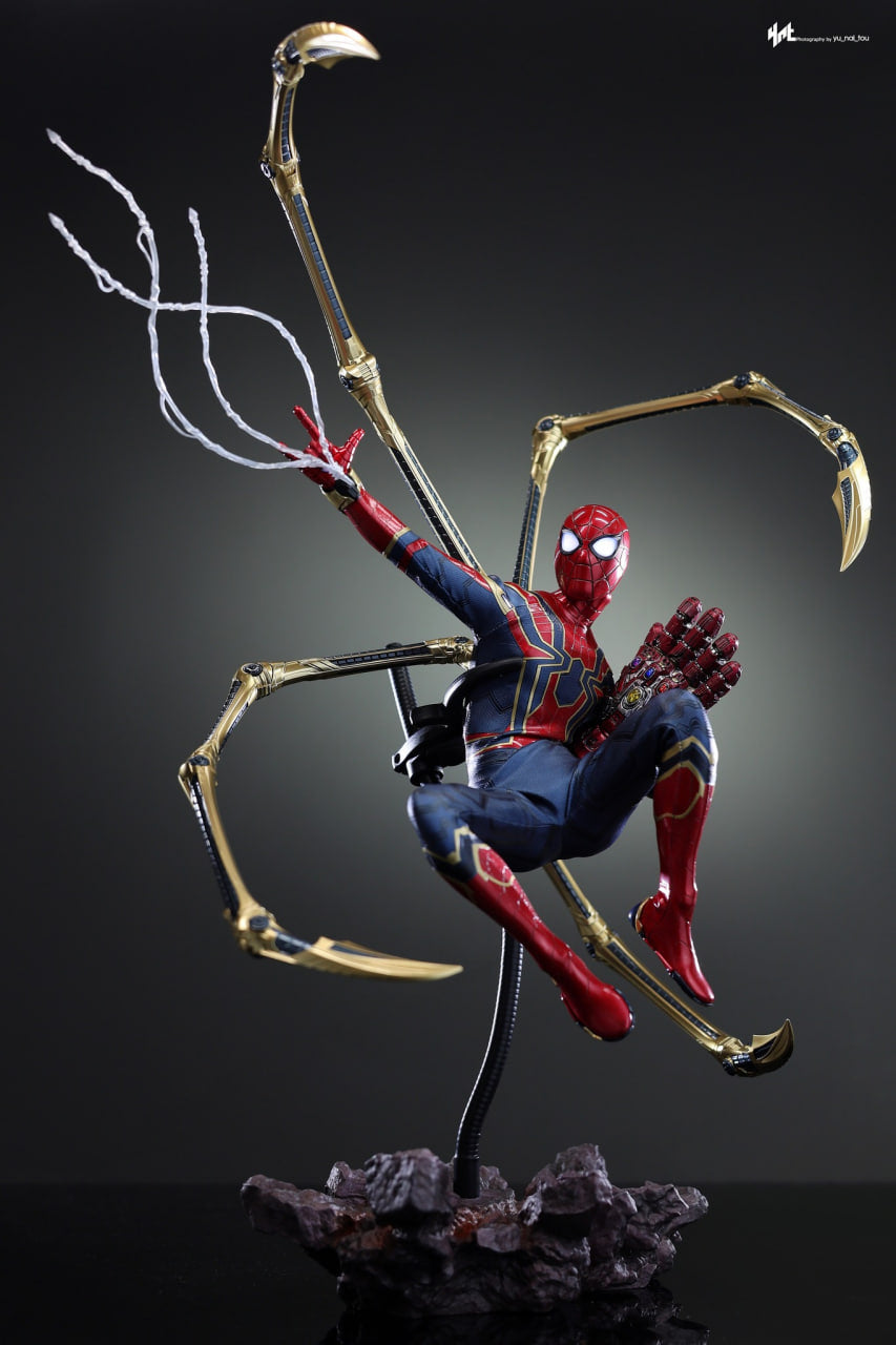 READY🔥Hot Toys MMS761 Avengers: Endgame Iron Spider 1/6th scale