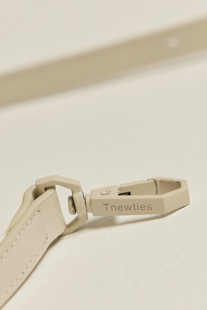 No.5本革ショルダーバッグ-White – Tnewties