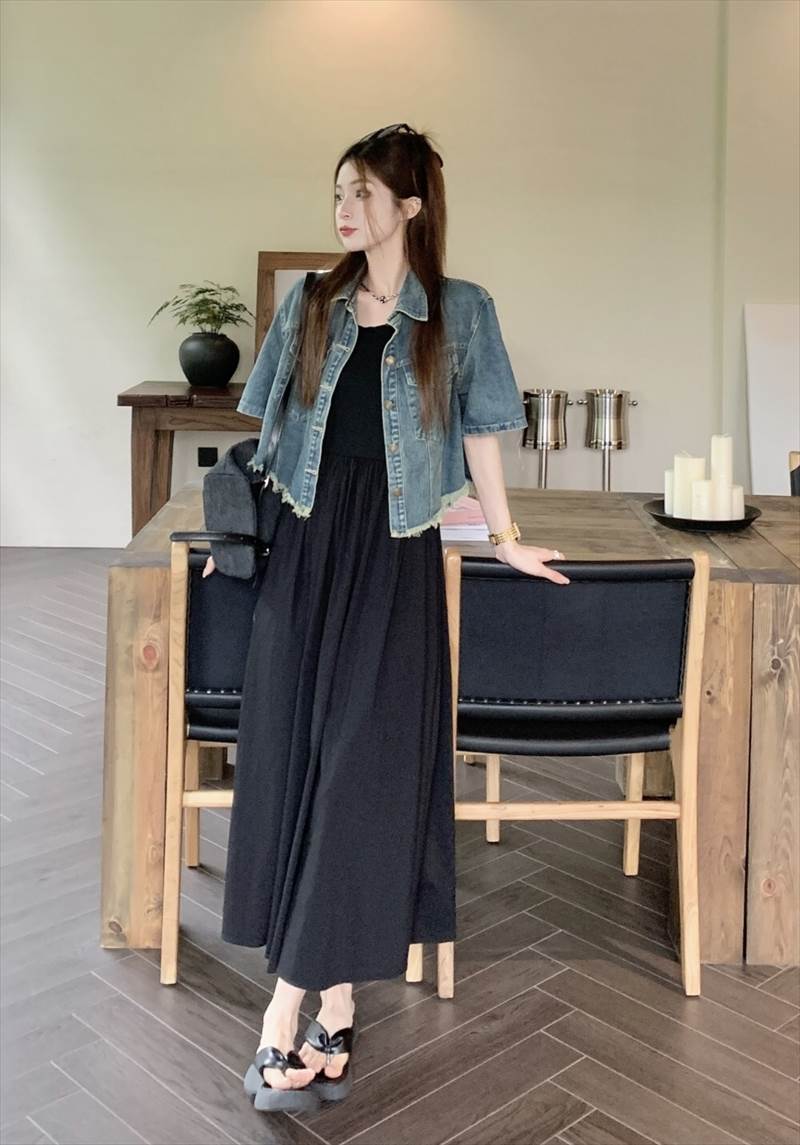 楽天市場】【P2倍&クーポン有】フレア スクエアネック キャミワンピ