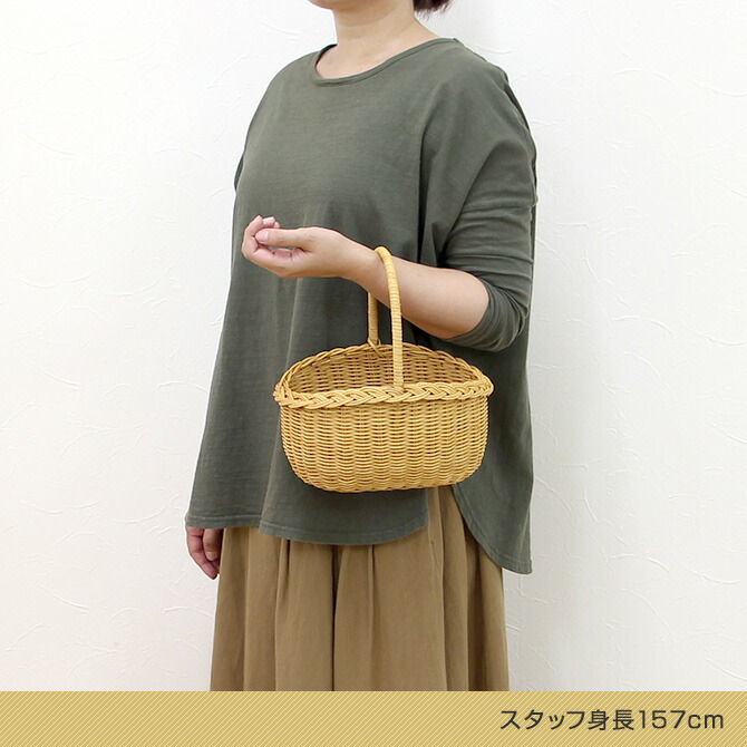 楽天市場】ラタン製 縁編みぽってりワンハンドルバスケット S かご