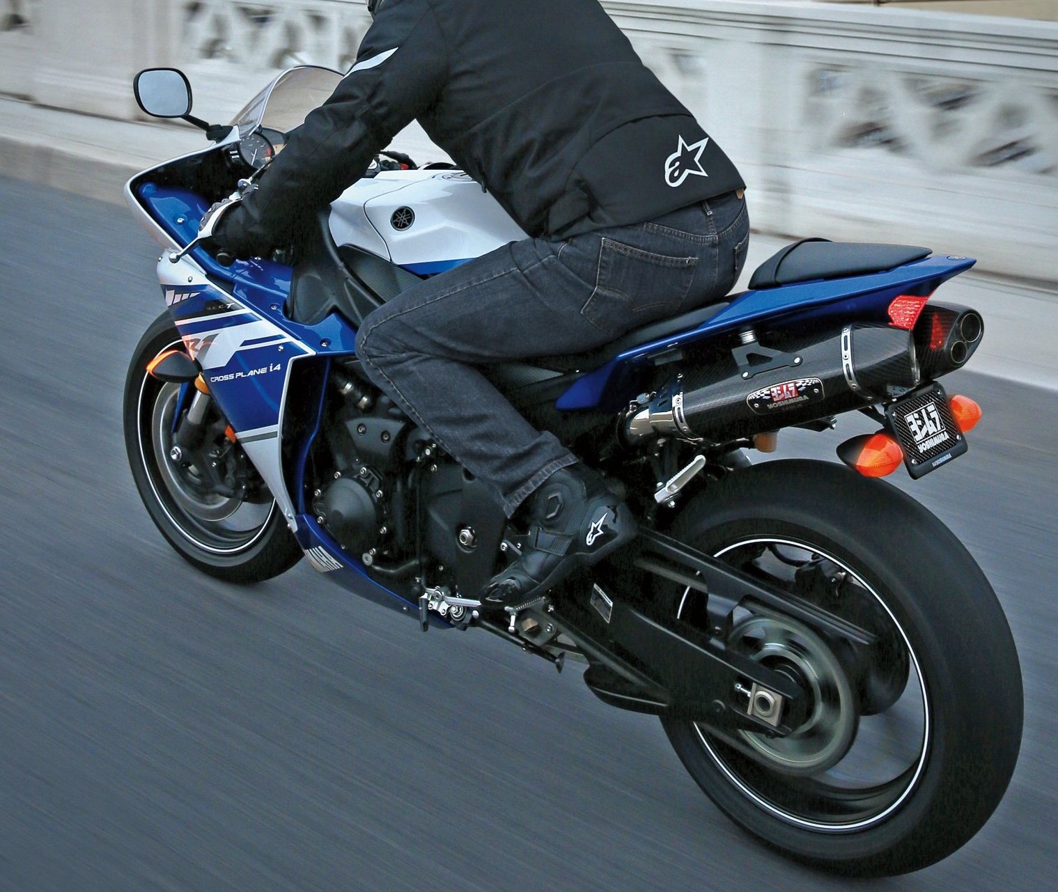 楽天市場】ヨシムラUSA TRC-D ストリート ステンレス カーボン