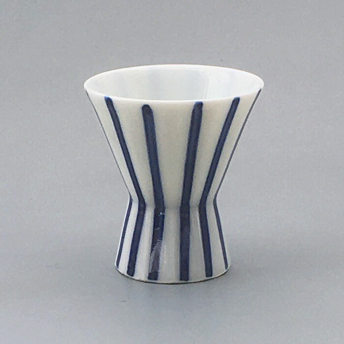 楽天市場】美濃焼 十草 高台 盃 おちょこ 容量 20cc ぐい呑 盃 酒器