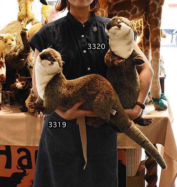 楽天市場】ハンサ【HANSA】リアルぬいぐるみ カワウソ 69cmその表情と