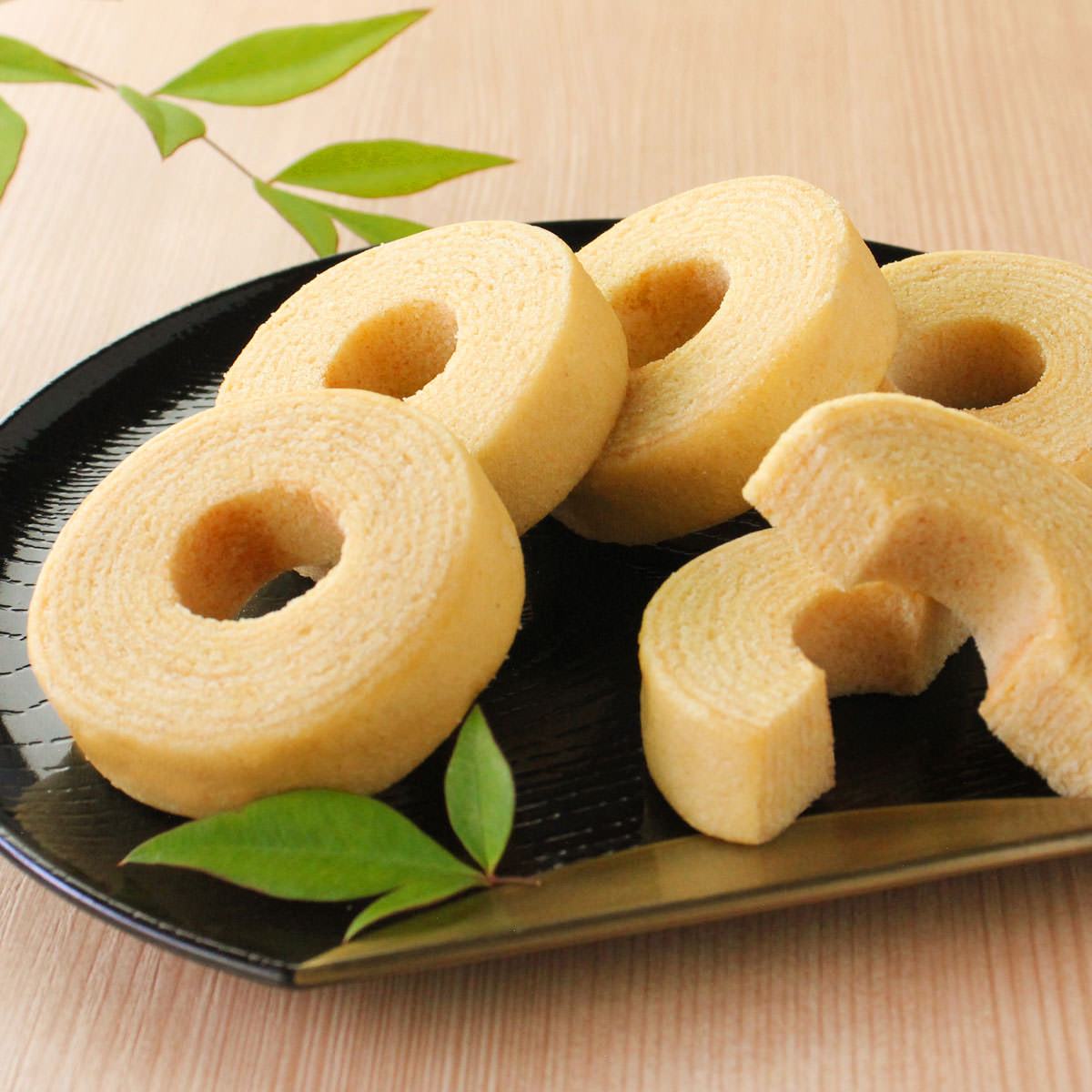 楽天市場】五郎島金時 ミニバウムクーヘン 11個 スイーツ 個包装