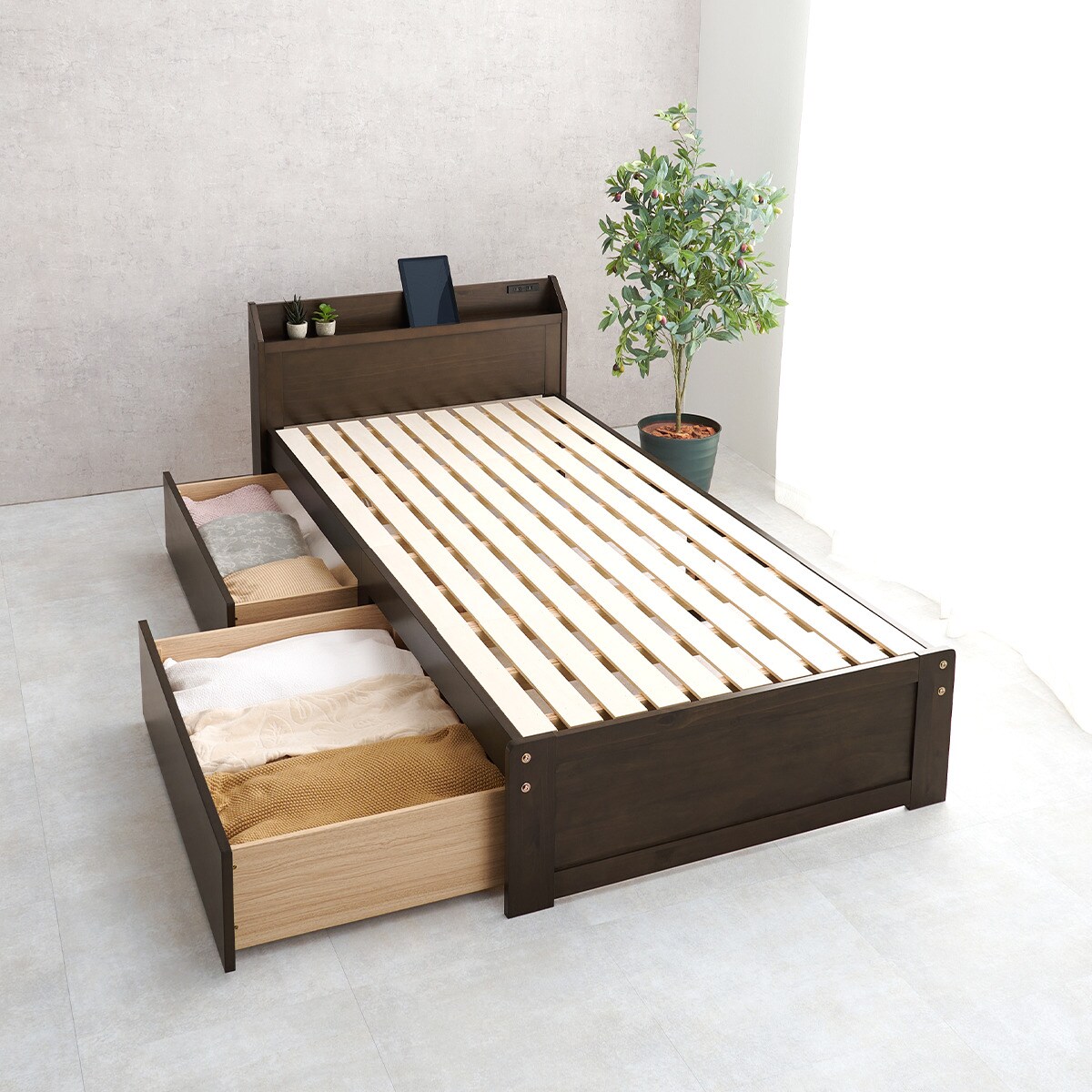 楽天市場】大容量収納付き 天然木頑丈ベッド ニトリ メーカー直送