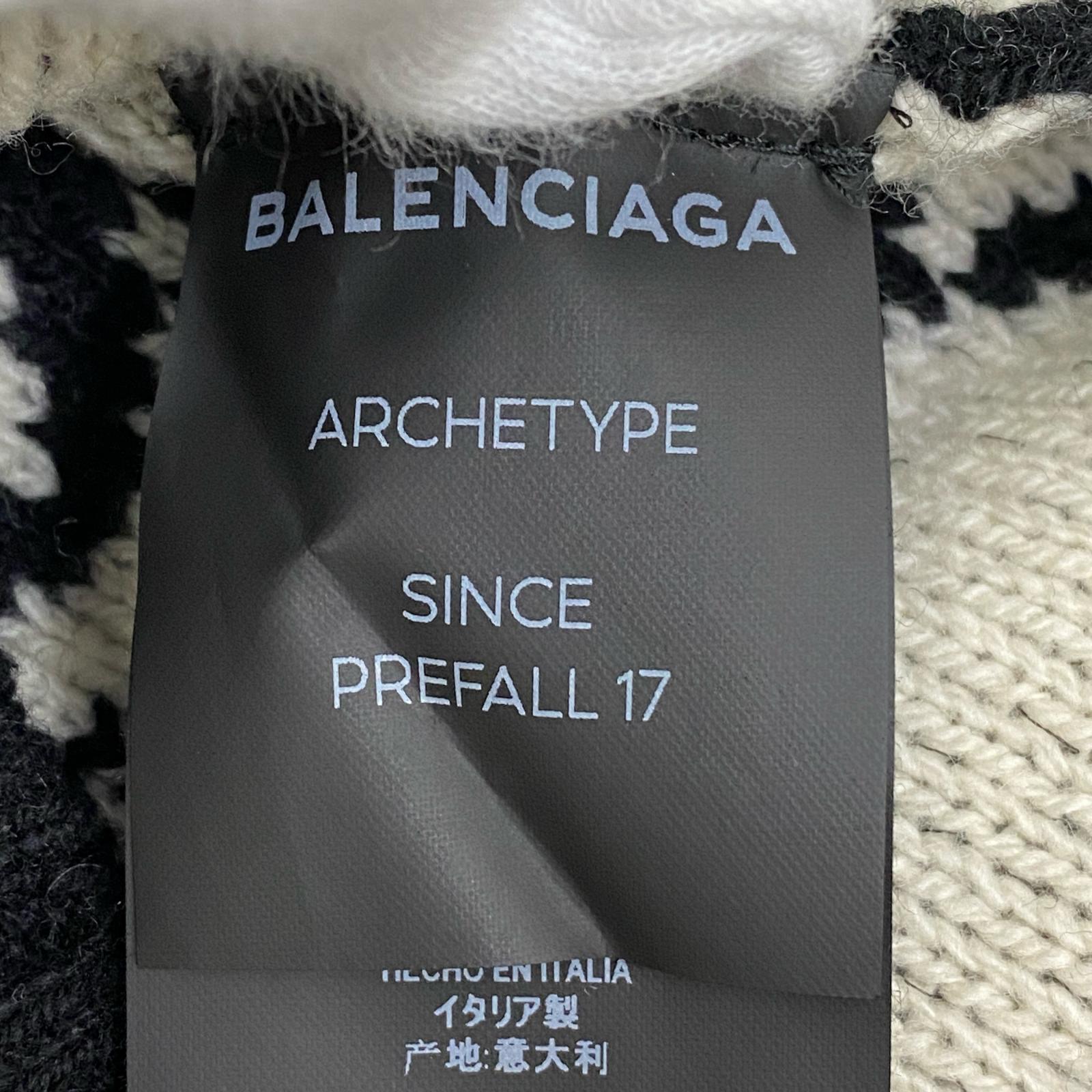 楽天市場】【中古】BALENCIAGA | バレンシアガ ロゴ総柄オーバーサイズ