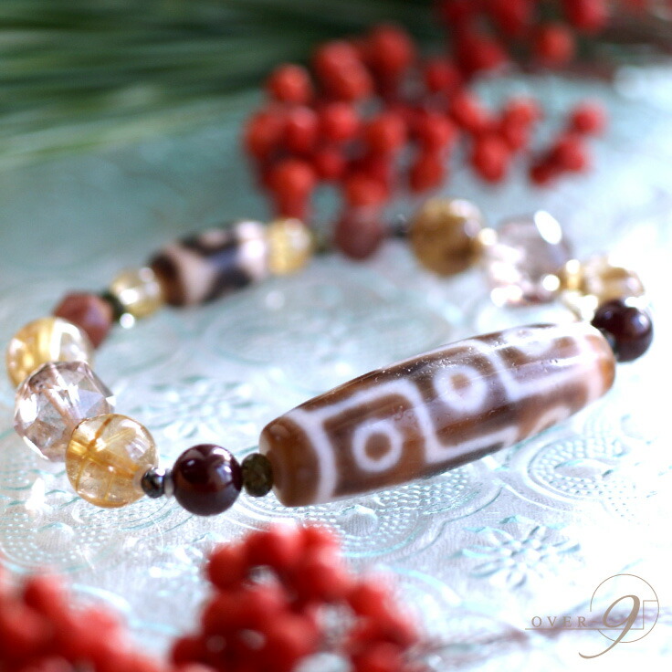 希少！チベットの老玉髄龍眼天珠！線天珠！黄色！ジュワーンとくる！ 希少！チベットの老玉髄龍眼天珠！線天珠！黄色！ジュワーンとくる