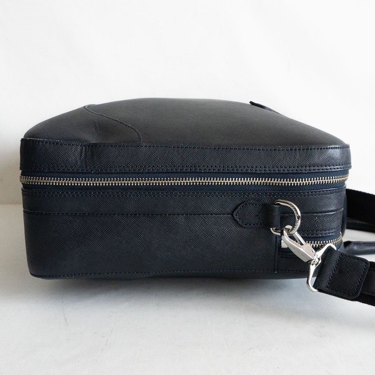 楽天市場】【使い勝手抜群】PELLE MORBIDA【CAPITANO / 2室 2WAY