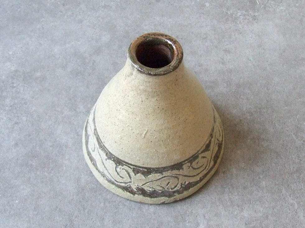 楽天市場】やちむん 民藝 読谷山焼 北窯 宮城正享 三角花器大 花瓶