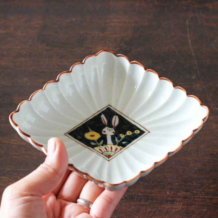 楽天市場】空萌工房 田口紀美子 うさぎガーデン 菊割菱小鉢 濃│波佐見