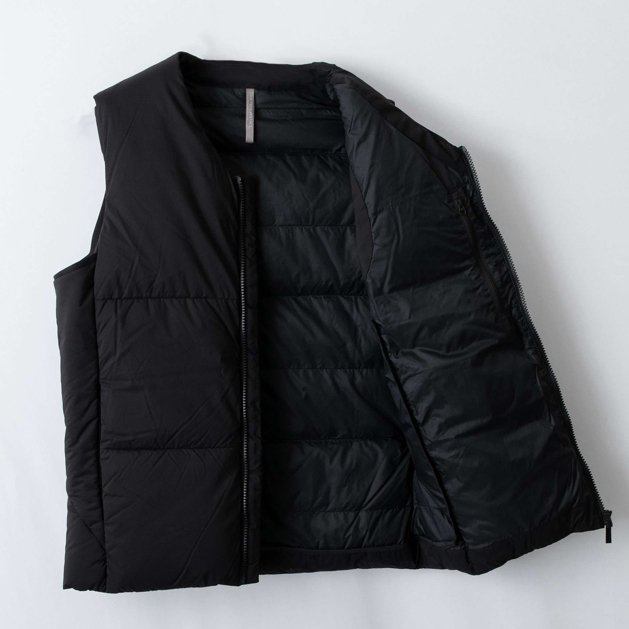 楽天市場】アークテリクス ヴェイランス ARC'TERYX VEILANCE ダウン