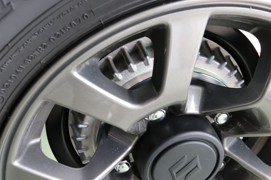 楽天市場】送料無料！！シルクロード製JB64 74用ジムニー フィン付き