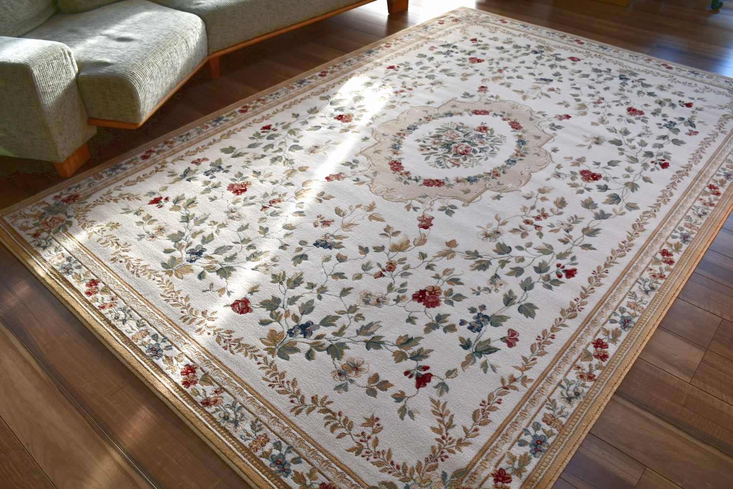 楽天市場】ウール ラグ 絨毯 カーペット 160×230 おしゃれ ウール100