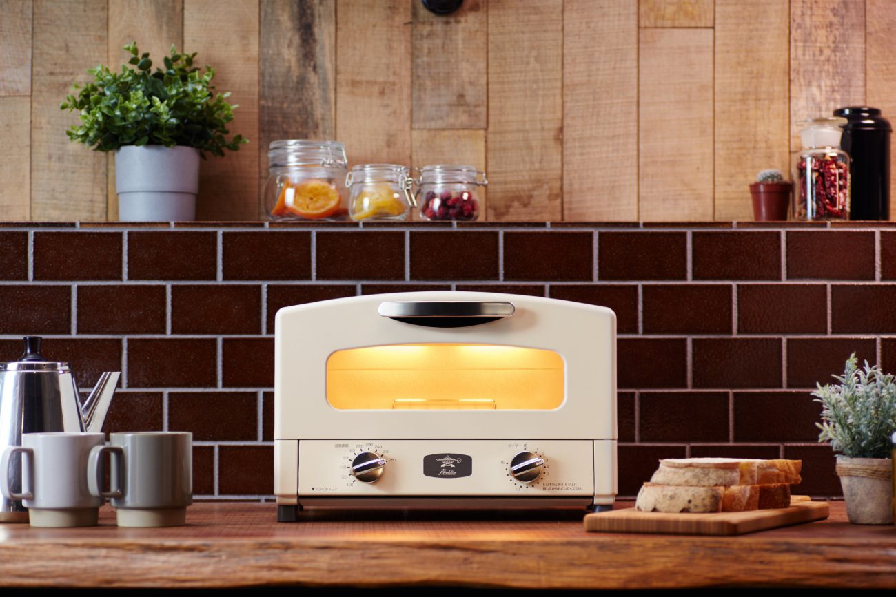 楽天市場】アラジン正規販売店新製品！遠赤グラファイト トースターAET