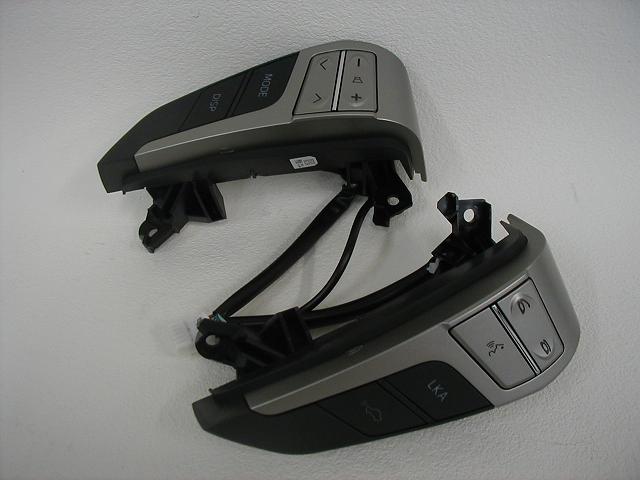 楽天市場】【トヨタ純正】 ステアリングスイッチ左右 ☆ヴェルファイア